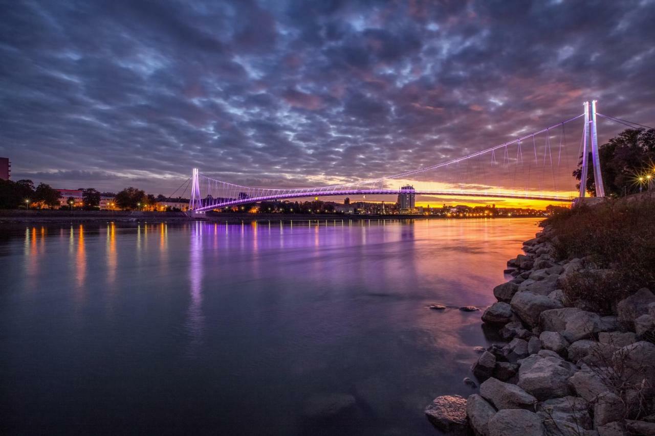 Riverview Apartment Osijek Exteriér fotografie
